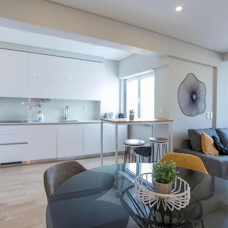 New - Luxury & Bright Apartment ליסבון מראה חיצוני תמונה