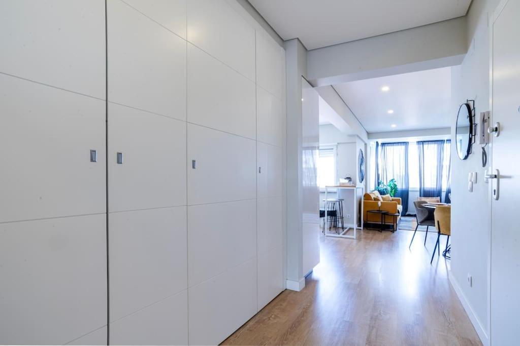 New - Luxury & Bright Apartment ליסבון מראה חיצוני תמונה